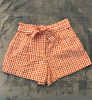 LOFT Gingham / Plaid Shorts - Size Medium